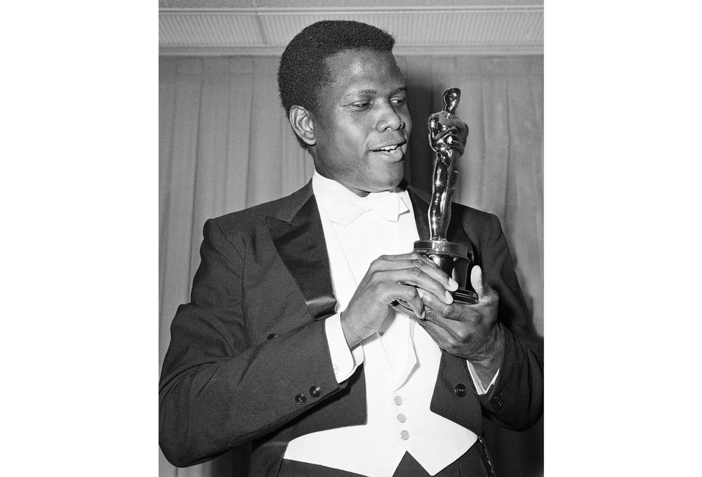 Latest honor for Sidney Poitier: A film school in his name